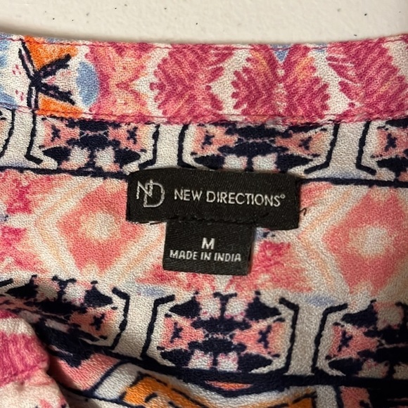 New Directions blouse, gathered bodice, sz medium - Picture 4 of 6